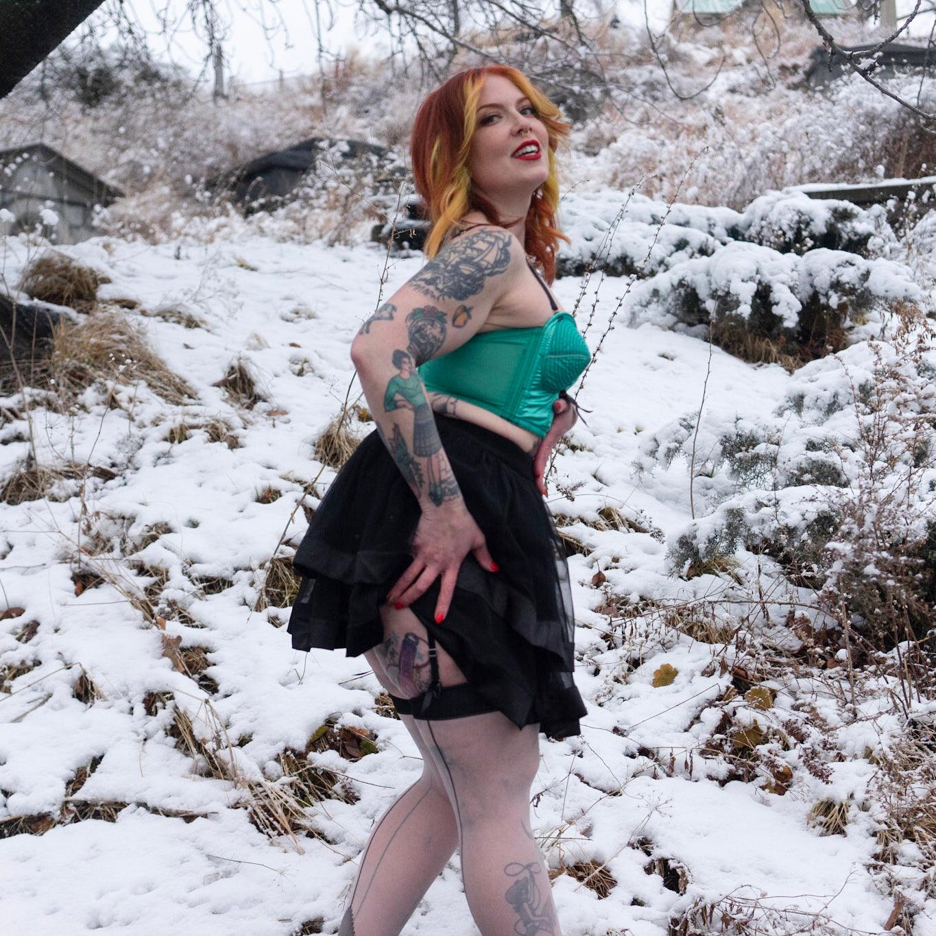 30 Denier Sheer Stockings - Columbia - Milk Bottle - Snag