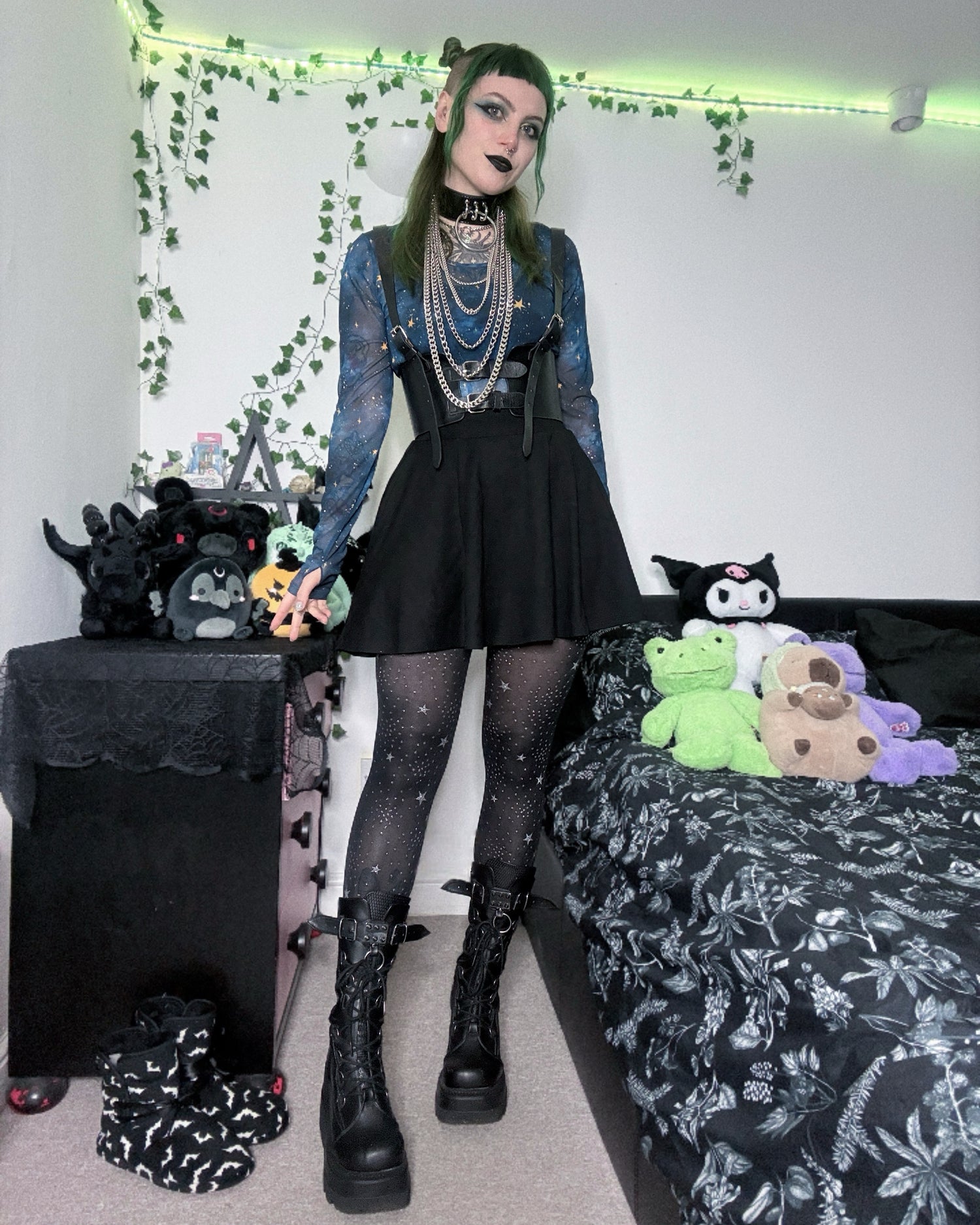 Mini-Flare Skirt - Black (V2)