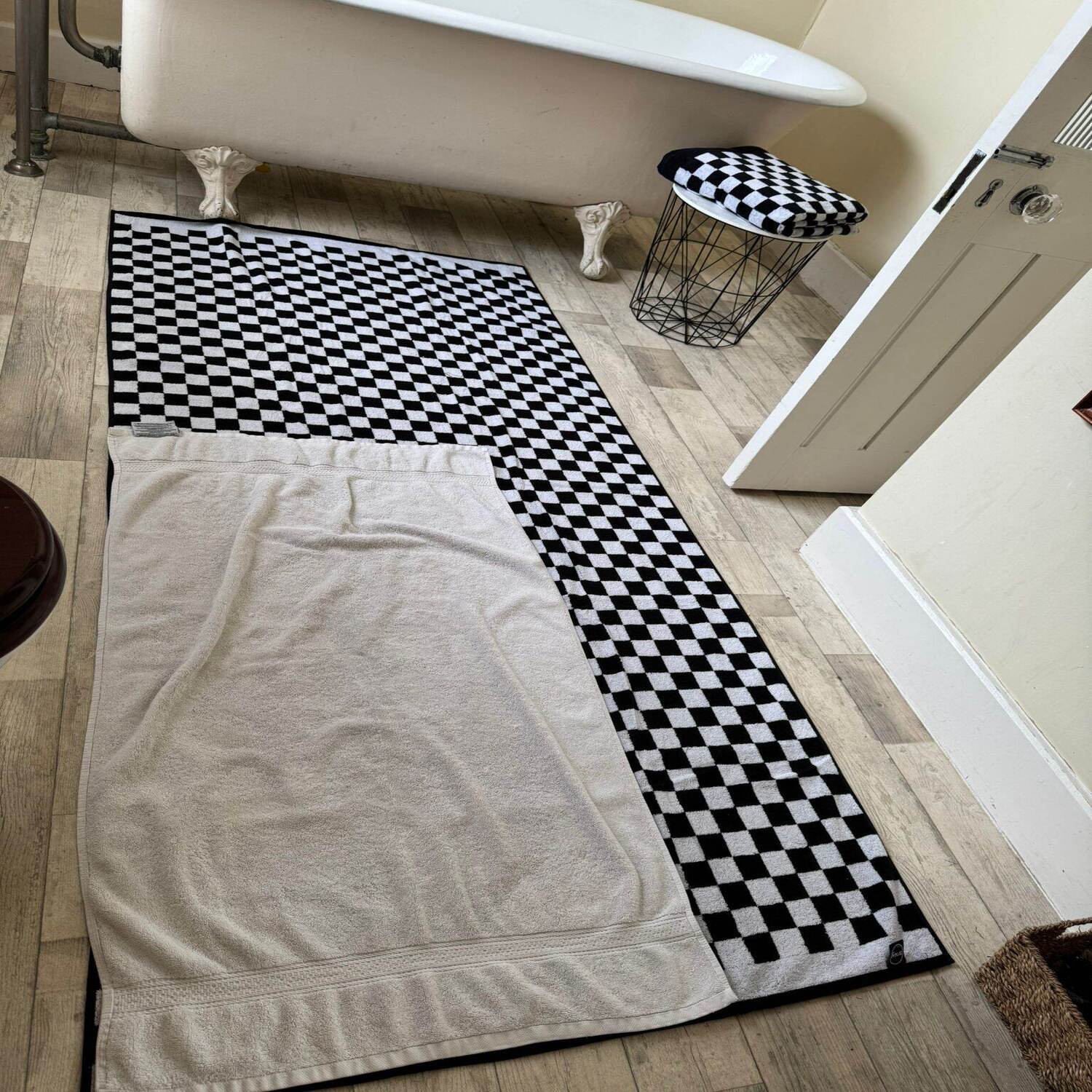 Big Softee Towel - Enchanted