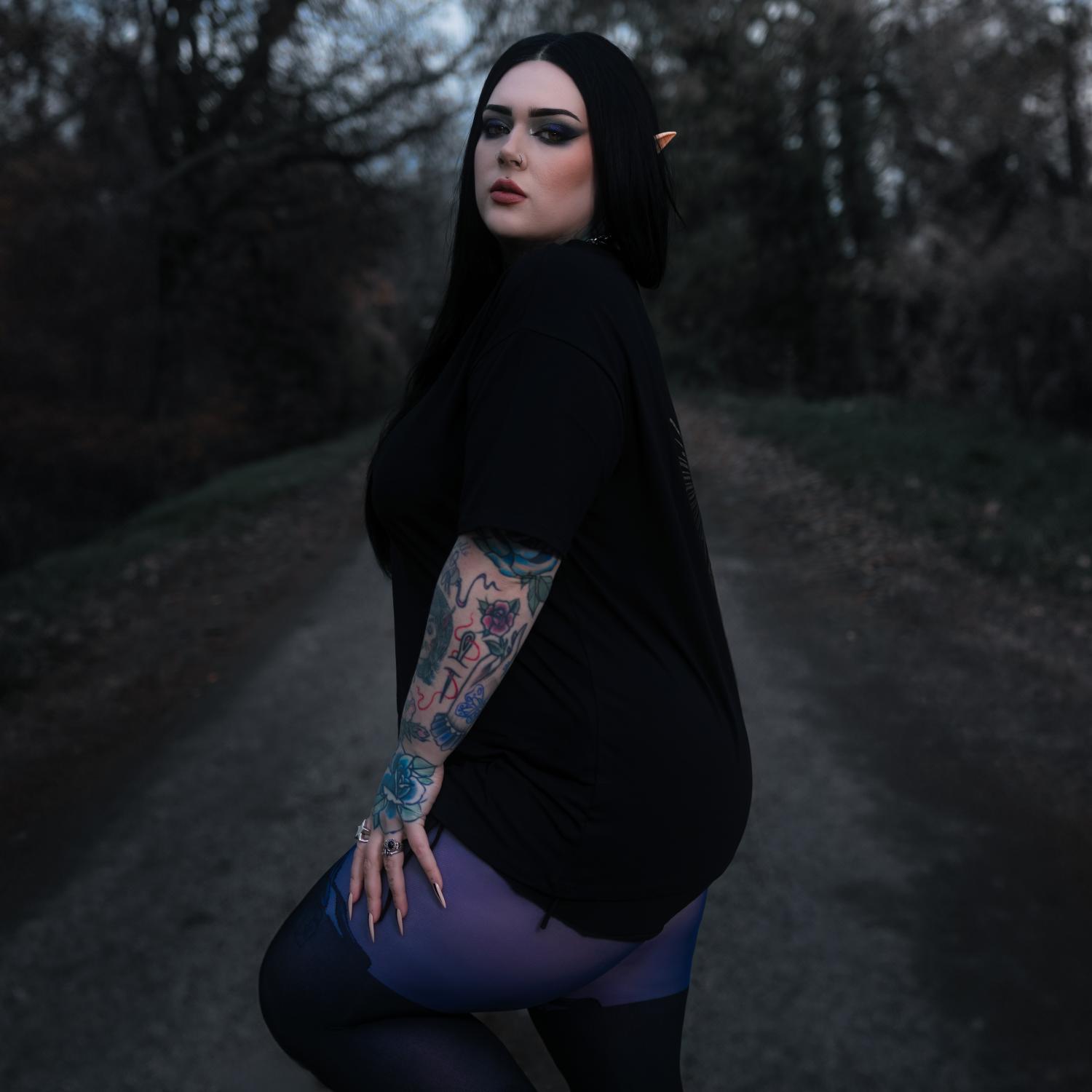 ACOTAR T-Shirt - High Lady