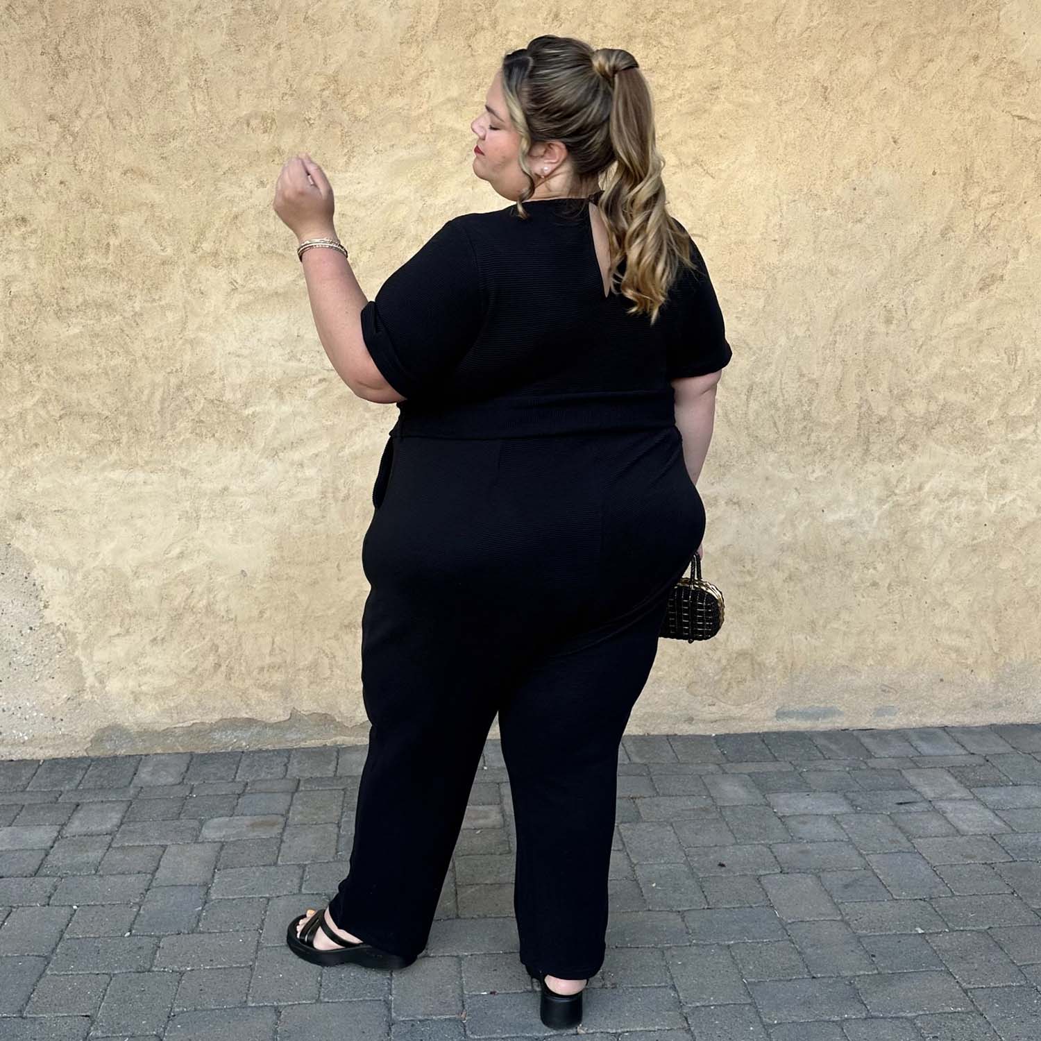 Emily - Size H - 5'9