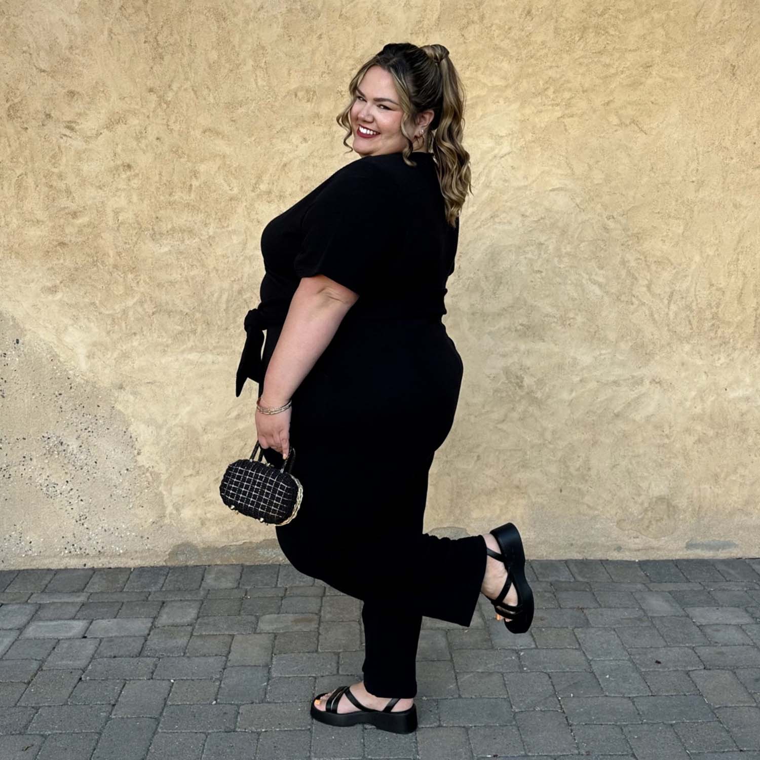 Emily - Size H - 5'9