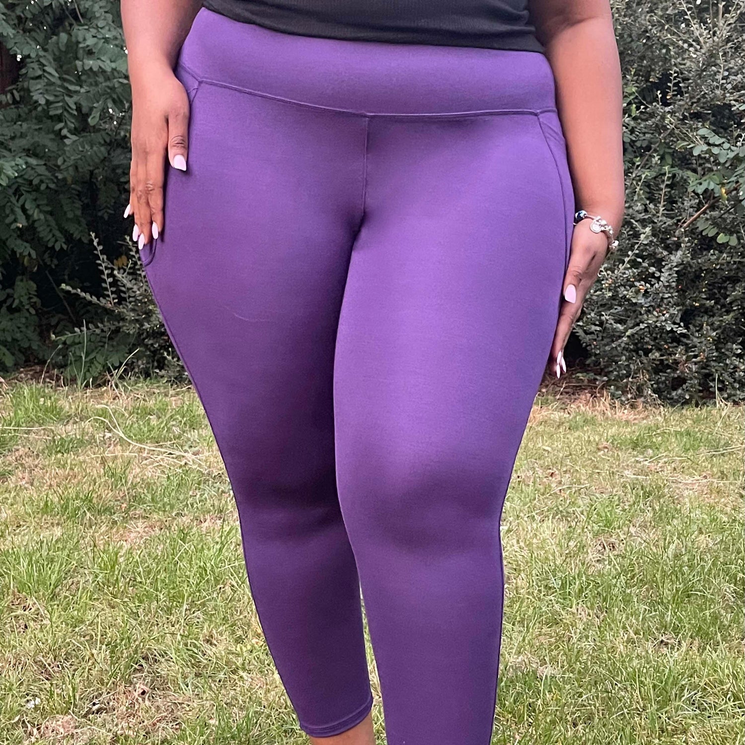 Short Squat Proof Leggings