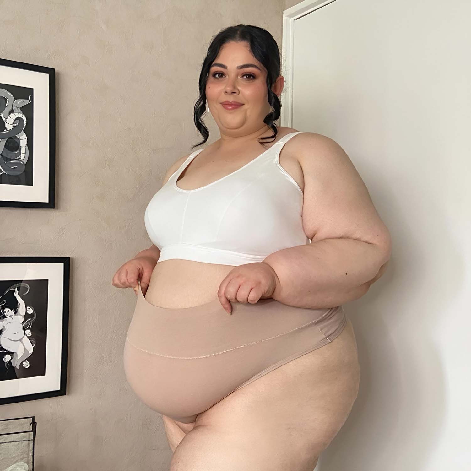 Cheeky High Leg Knickers - Milk Bottle