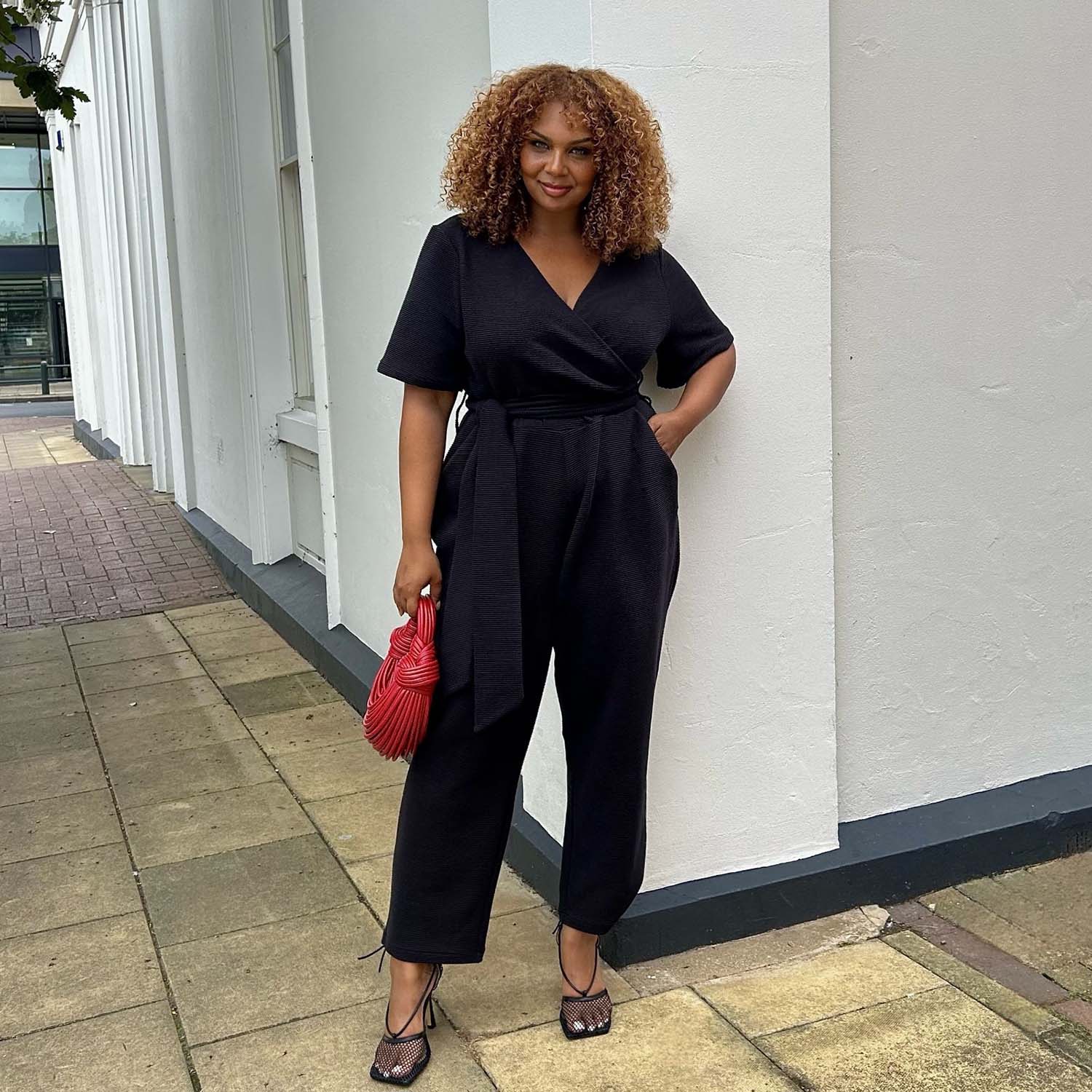 Renellshanay - Size E - 5'7