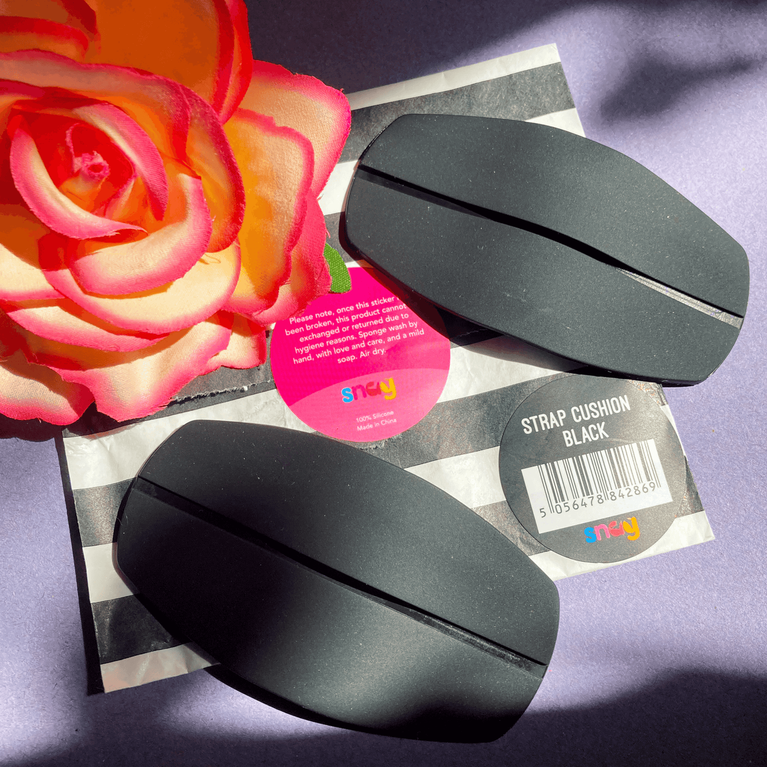 Strap Cushions - Snag