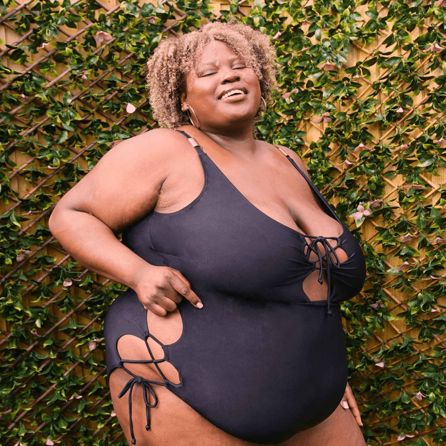 Swimsuit - Babe with the Power - Snag