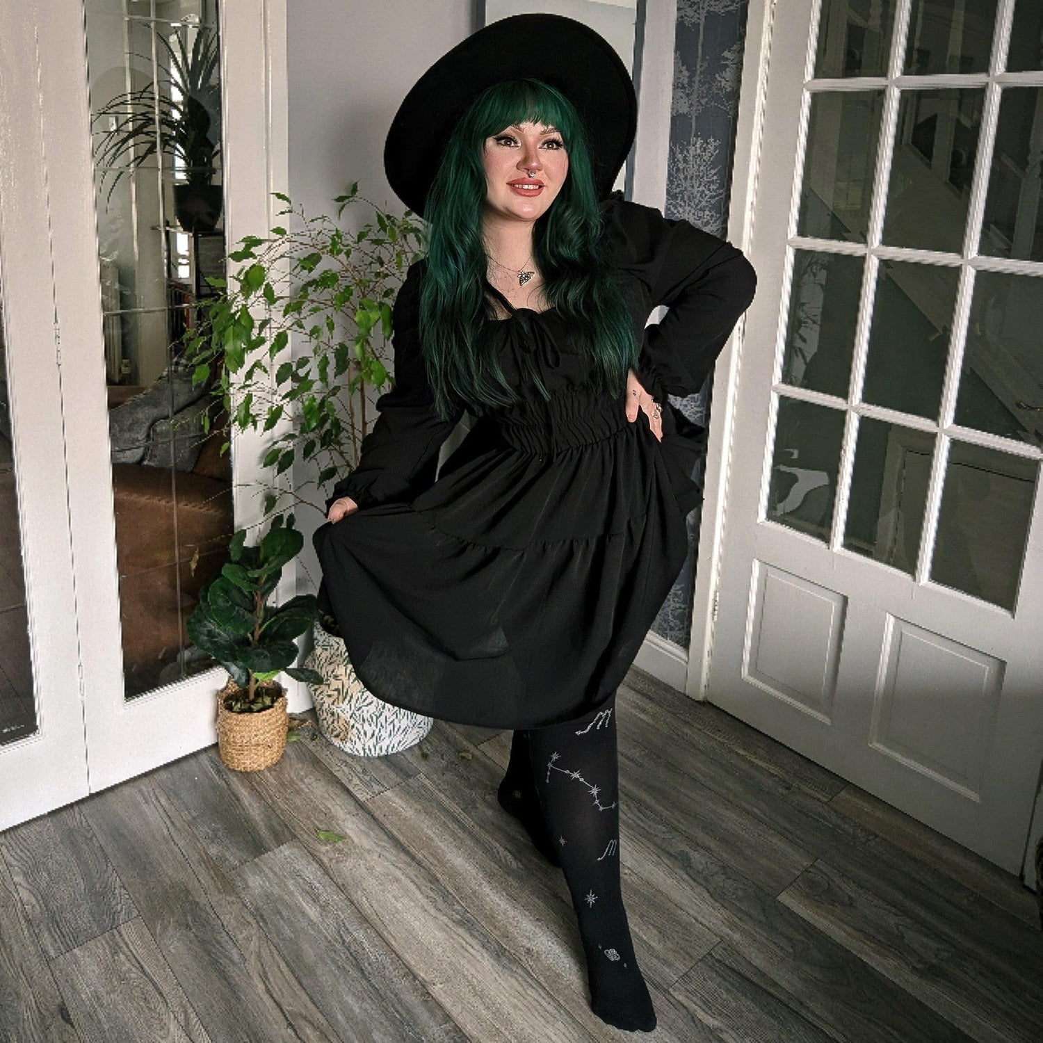 80 Denier Zodiac Tights - Scorpio - Snag