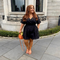 Abi, 5ft 2in / 158cm - Size E