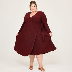 Brooke, 5'7" - Size I