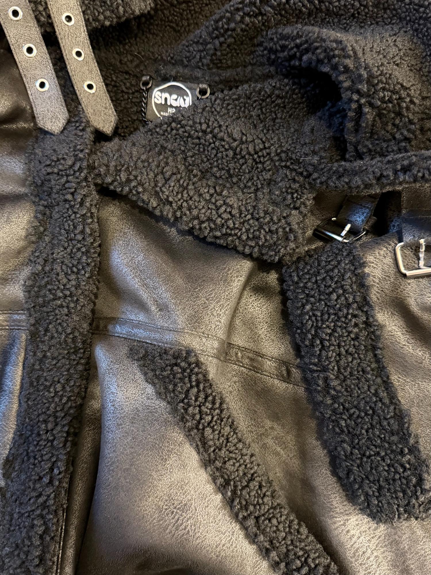 Cropped Borg Aviator Jacket - Black