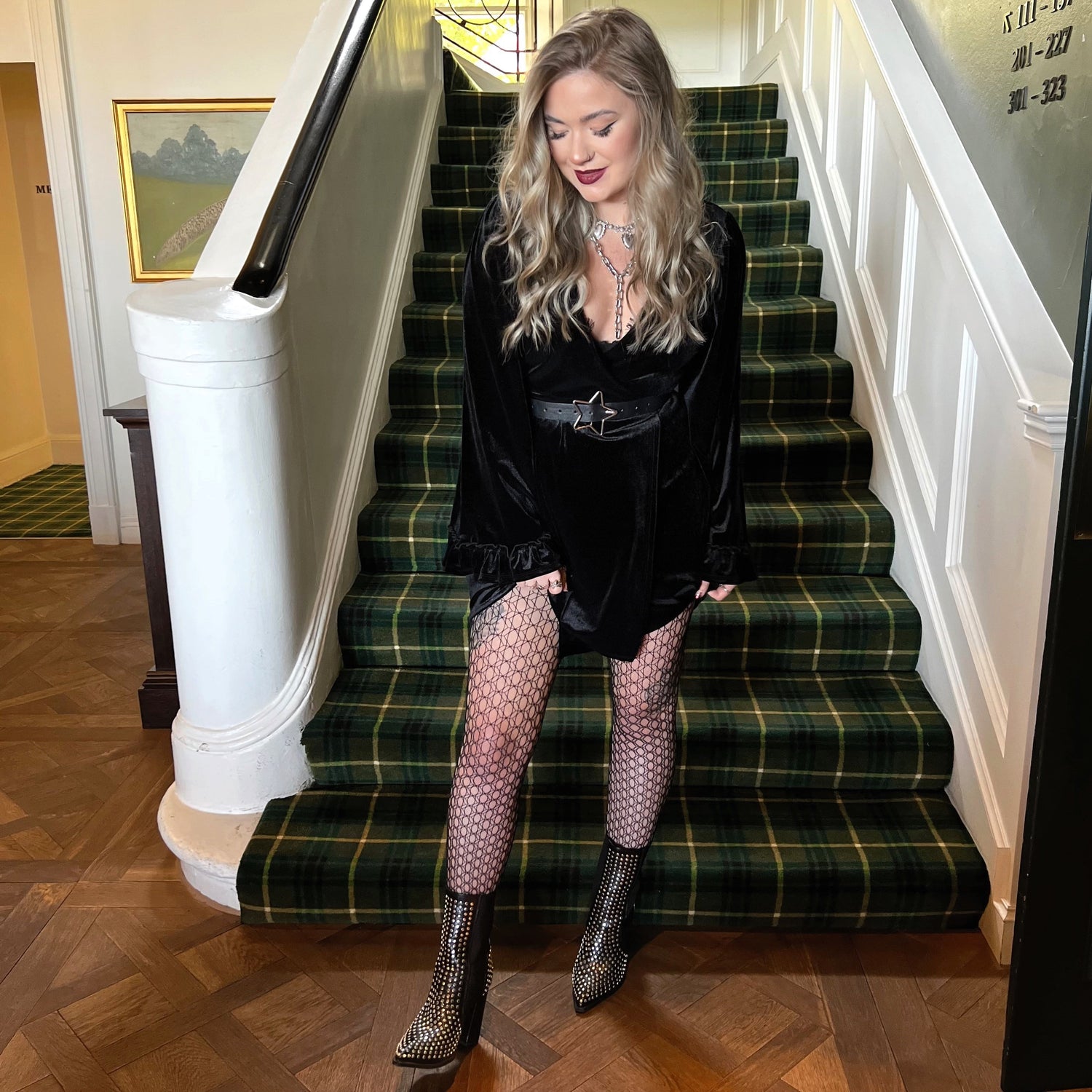 Gilded Glamour Fishnets