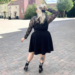 Iona - Size F - 5'8"