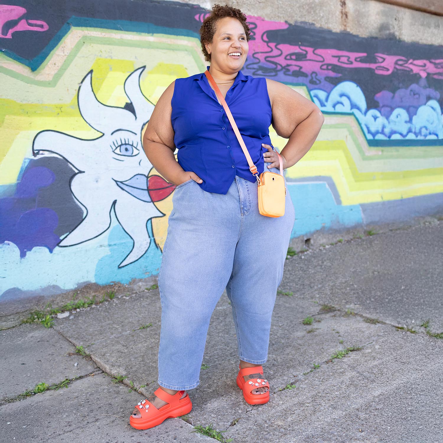 Keshia, 5ft 8in / 173cm - Size G2 Long