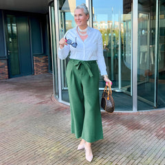 Marlous, 6'1" - Size E1