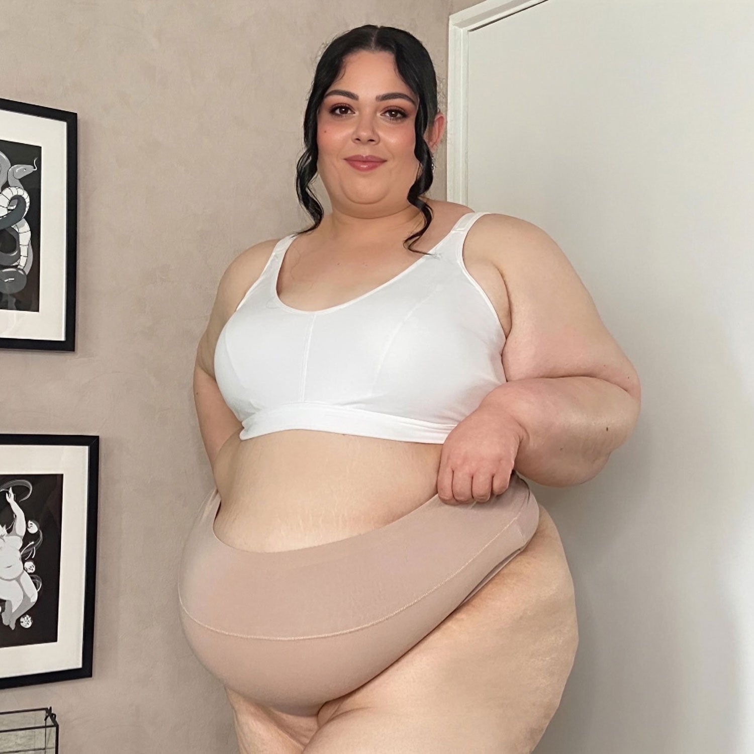 Cheeky High Leg Knickers - Milk Bottle