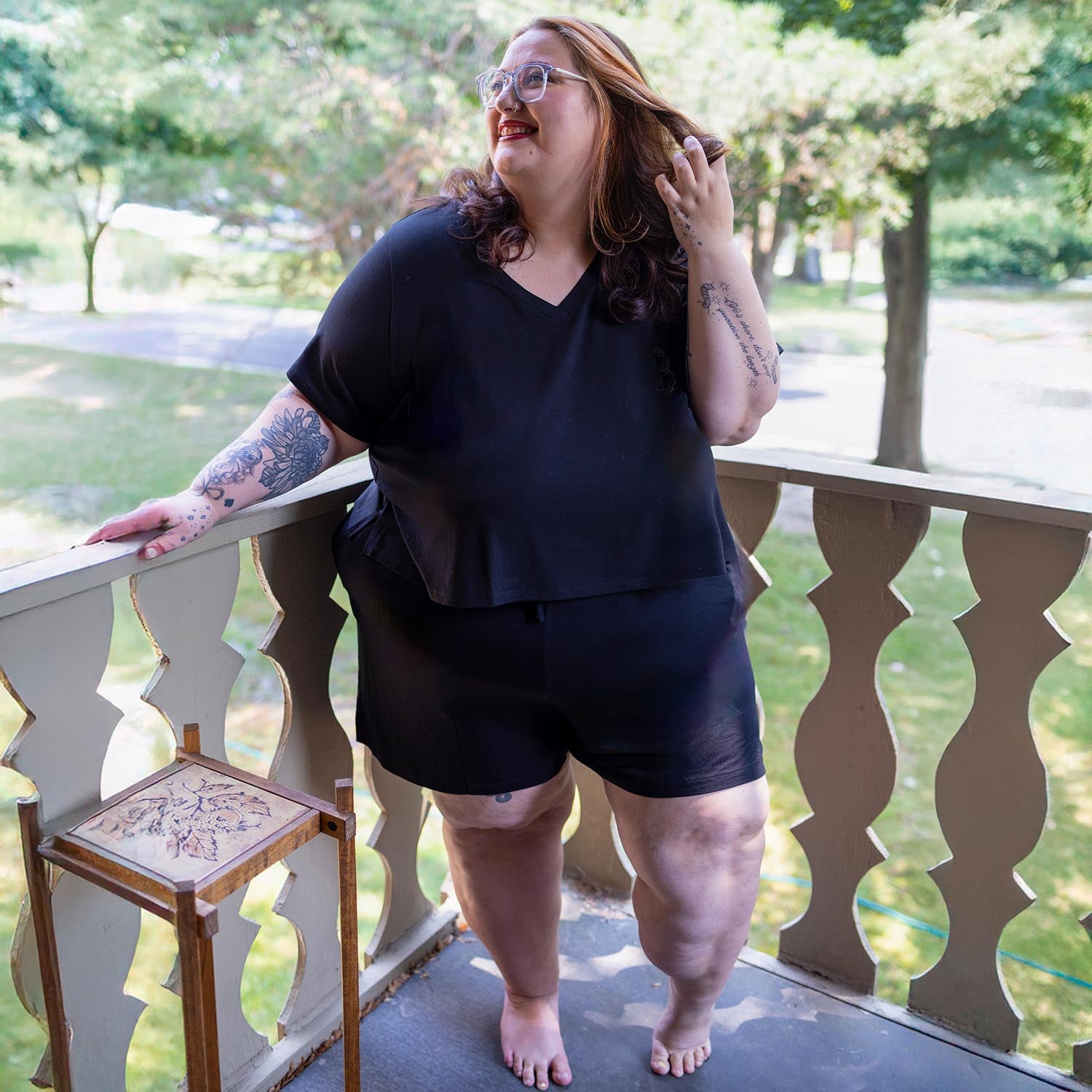 Viscose V-Neck Tee - Black