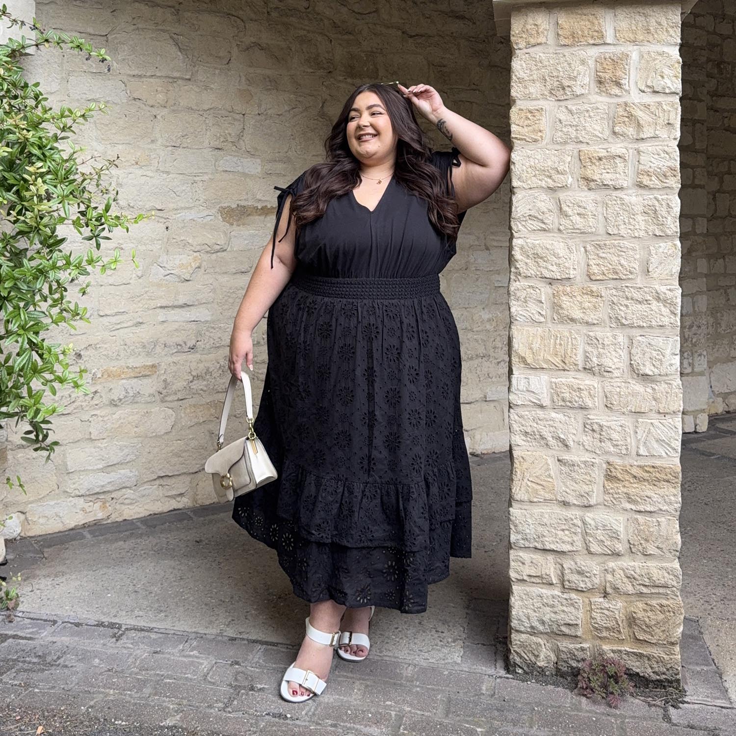 Shannon, 5ft 1in / 155cm - Size G