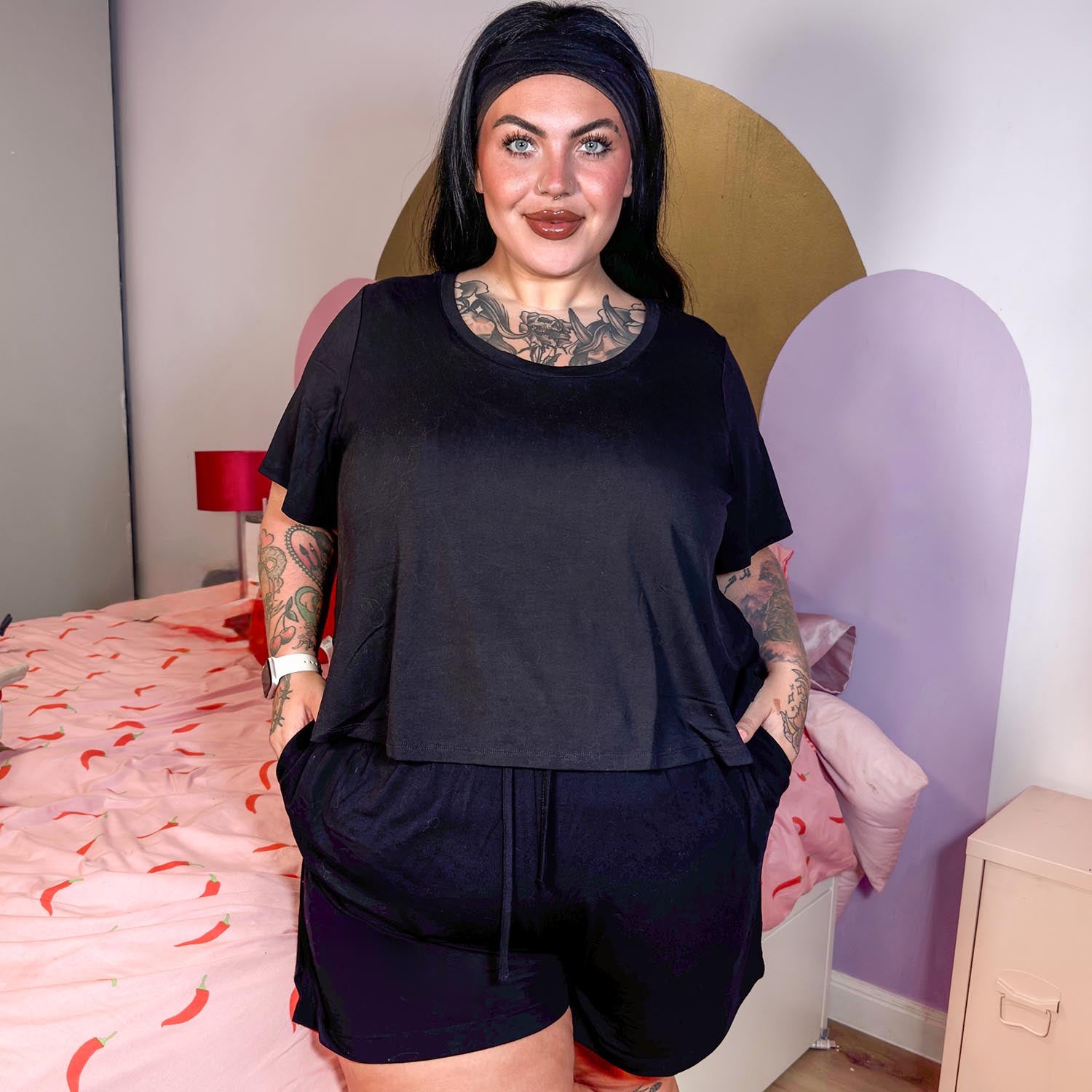 Viscose Scoop Neck Tee - Black