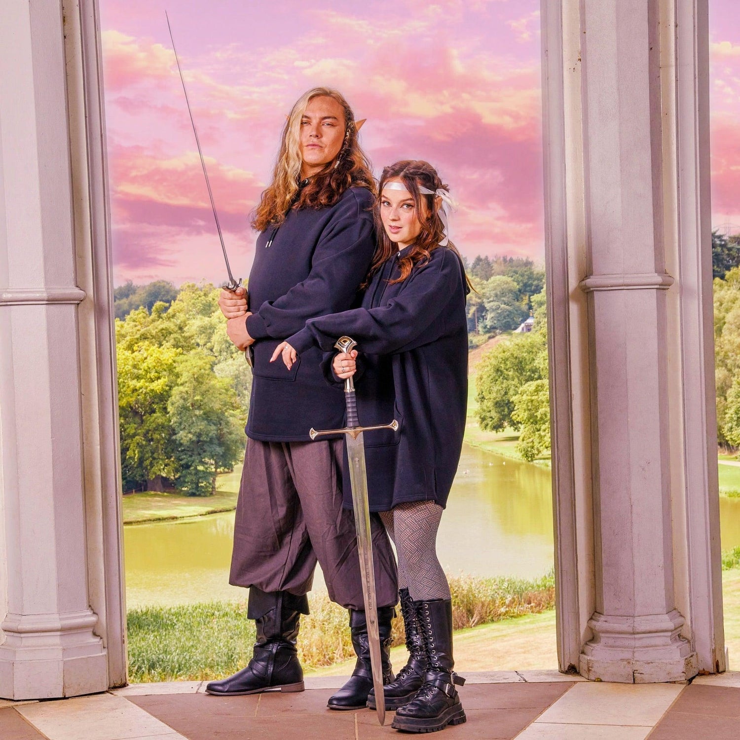 ACOTAR Hoodie - Illyrian - Snag