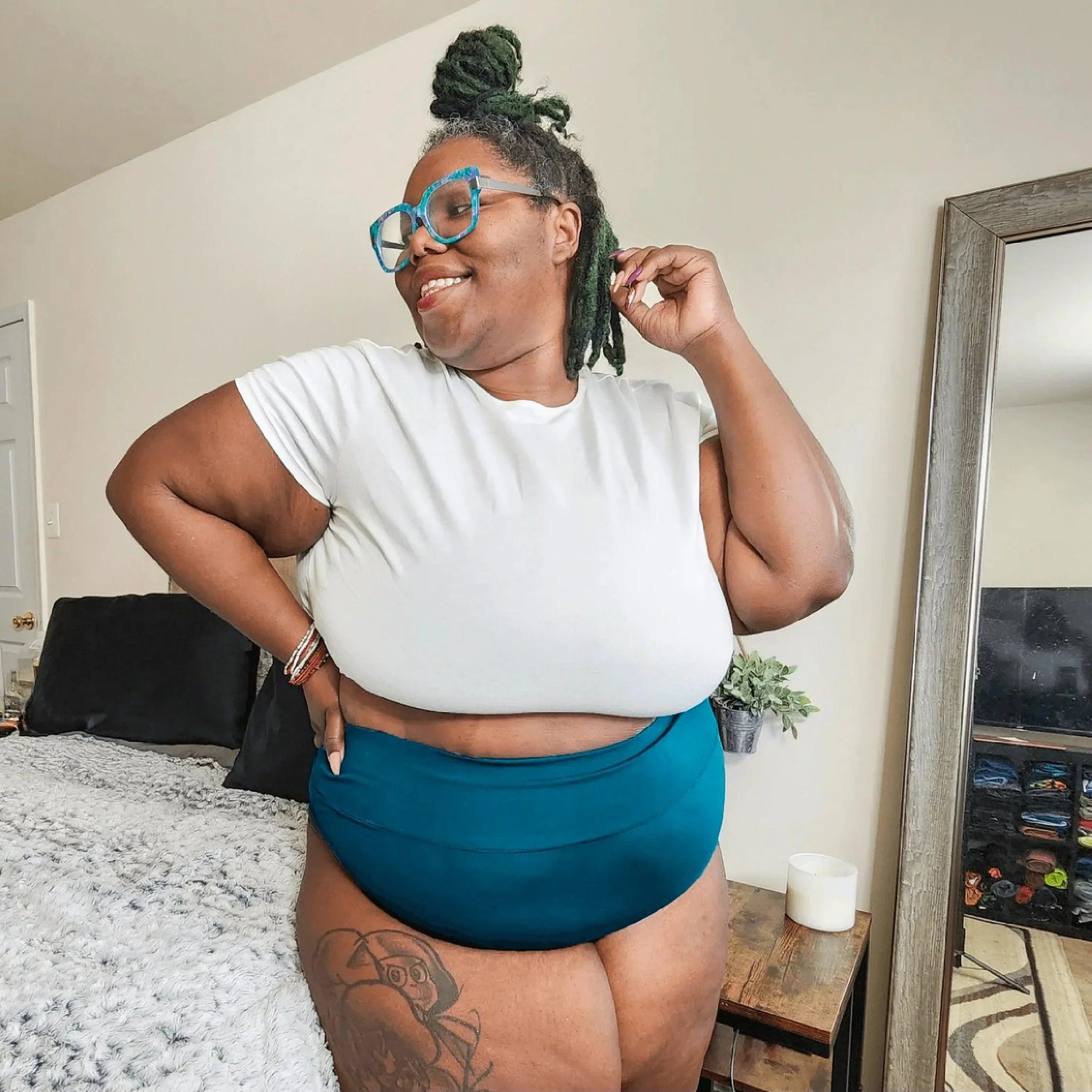 Super High Leg Knickers - Aurora - Snag